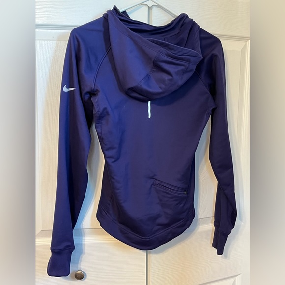 XS Nike DriFit 3/4 Zip Up - Picture 3 of 4